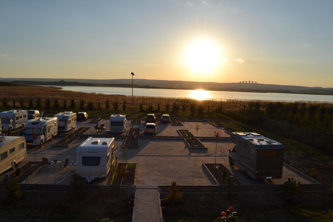 Ulasan Hotel Caravan Camping Ankara Exterior photo